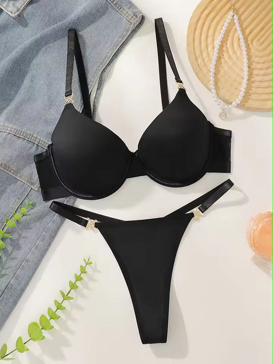 European and American women's sexy lingerie set black pull up bra thong spring and summer new products B2932